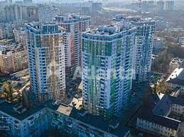 Продается 1-комнатная квартира в ЖК "Чотири Сезона"