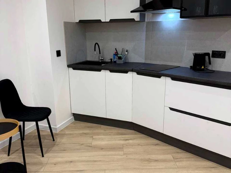Apartment. Odessa, Polyuchny Prospect.
