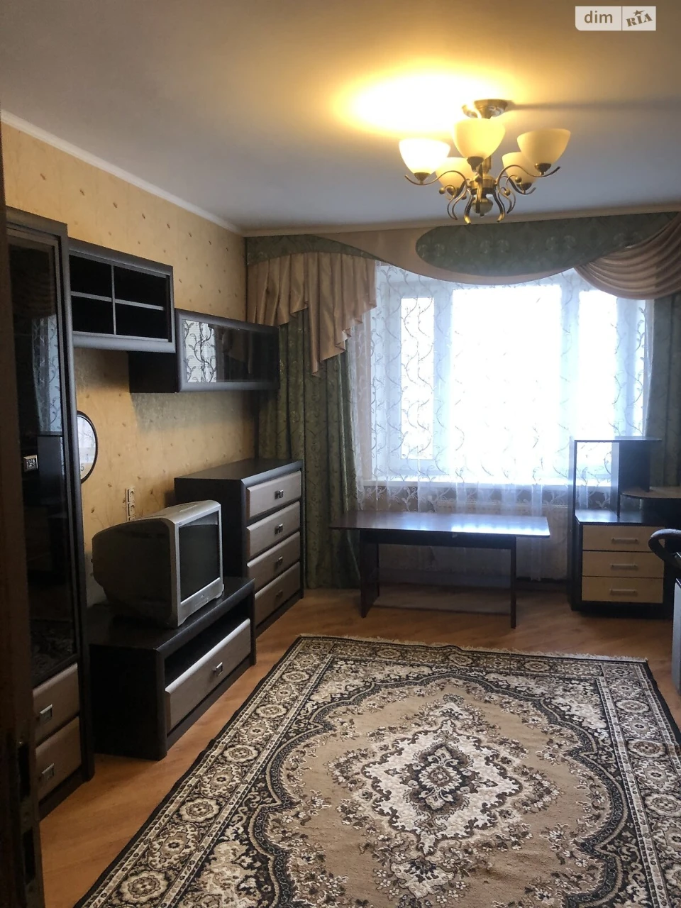 Long-Term Rental Apartment Near the Estate