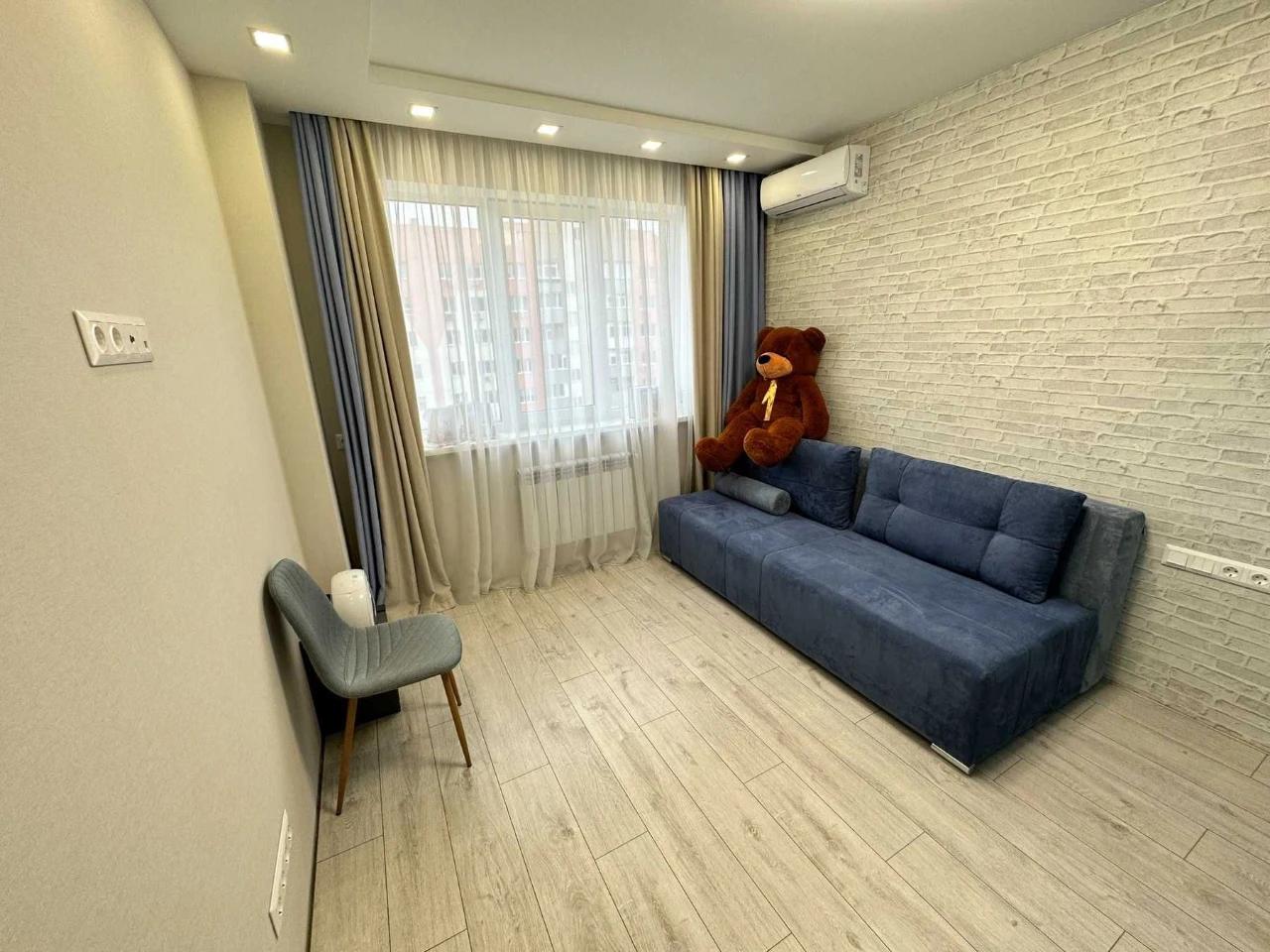 Снижение цены! 2-комнатная квартира 70 м² с качественным ремонтом