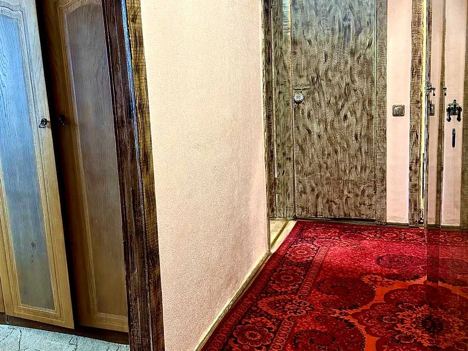 Apartment. Poltava, Reshetivska Street