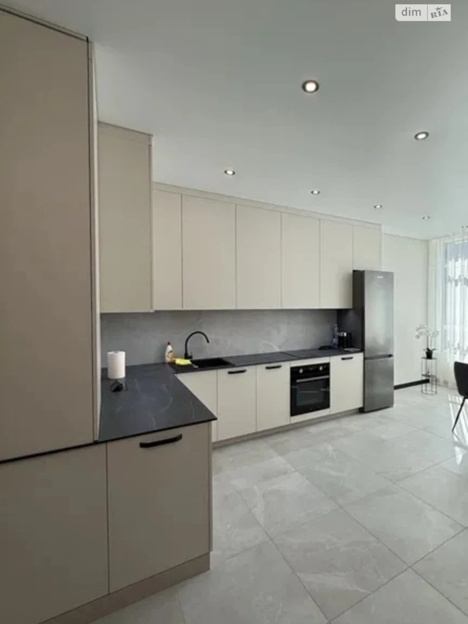 Sale of Apartment, Ozerna