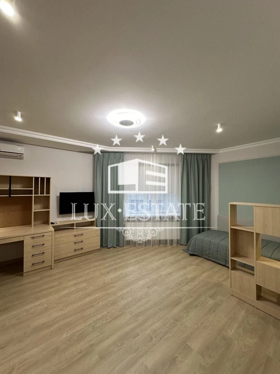 Продажа эксклюзивный 4-комнатной квартиры в ЖК "Олимп"