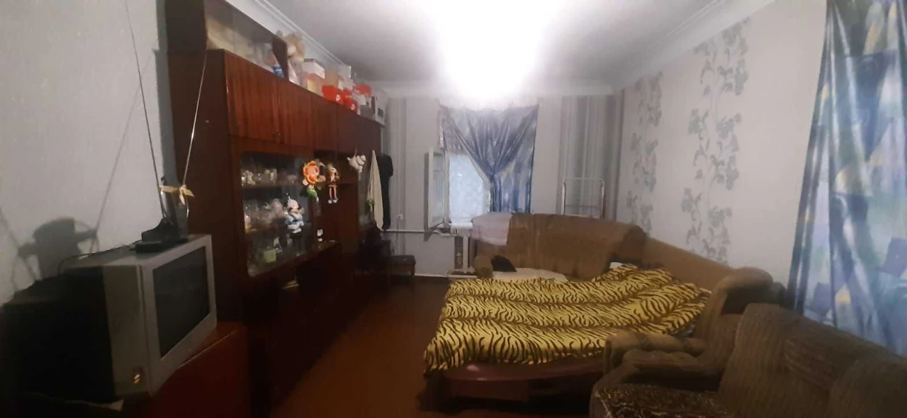 2-room apartment for sale, near trolleybus 27, 1/2