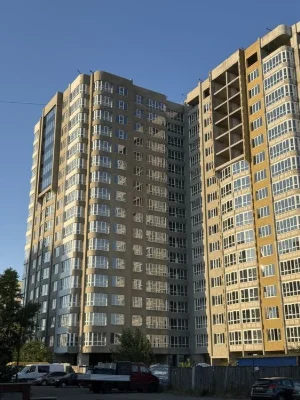 Продаж квартири 3-х кім. з видом на р.Дніпро, вул.Припортова