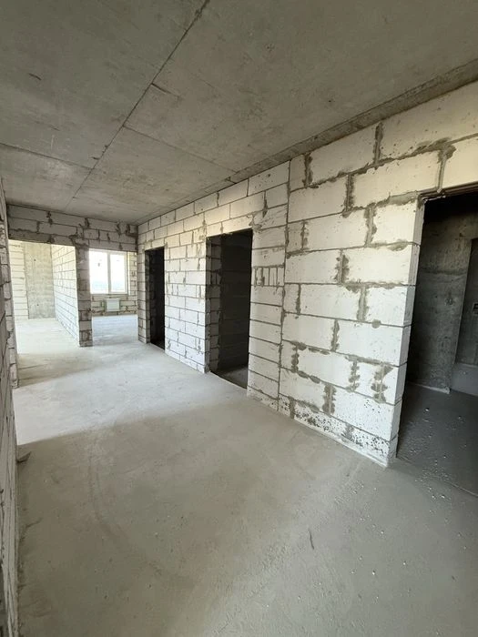 Продаж квартири 3-х кім. з видом на р.Дніпро, вул.Припортова