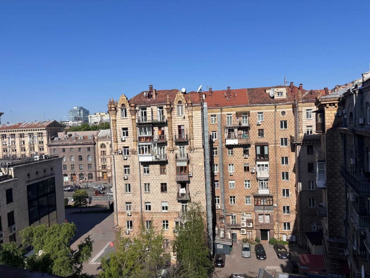 Без %Продам 3 кімнатну квартиру в Центрі Хрещатик 15. Пасаж.