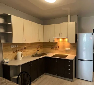For sale 2-room apartment M Demiivska 5 min. V. Brozhka st. 70 Be