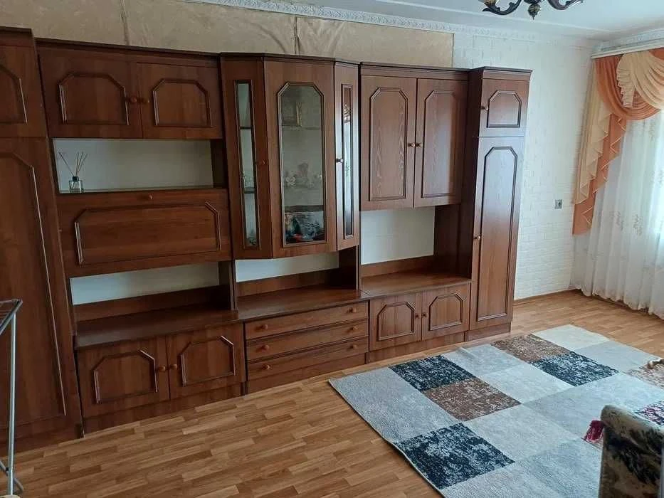 Продаж 1-кімнатної р-н Хіммістечко. Середній поверх. ‼️ 12 5
