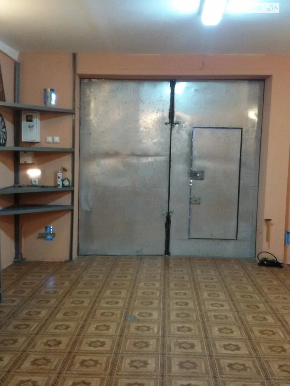 Продаж Місце в гаражному кооперативі Деснянський