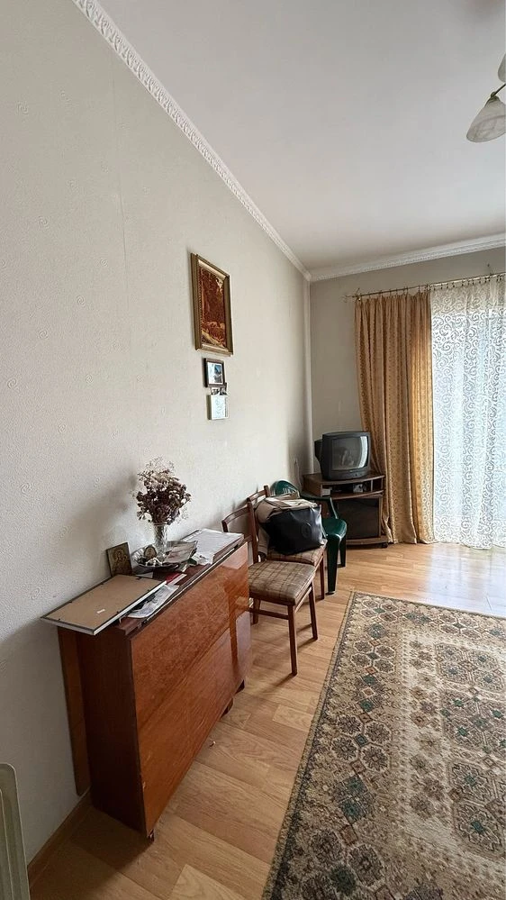 Продаж 3-кім. квартири  б-р Л. Сандуляка ( колишня вул. Полє