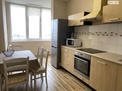 Long-Term Rental Apartment, Obolon