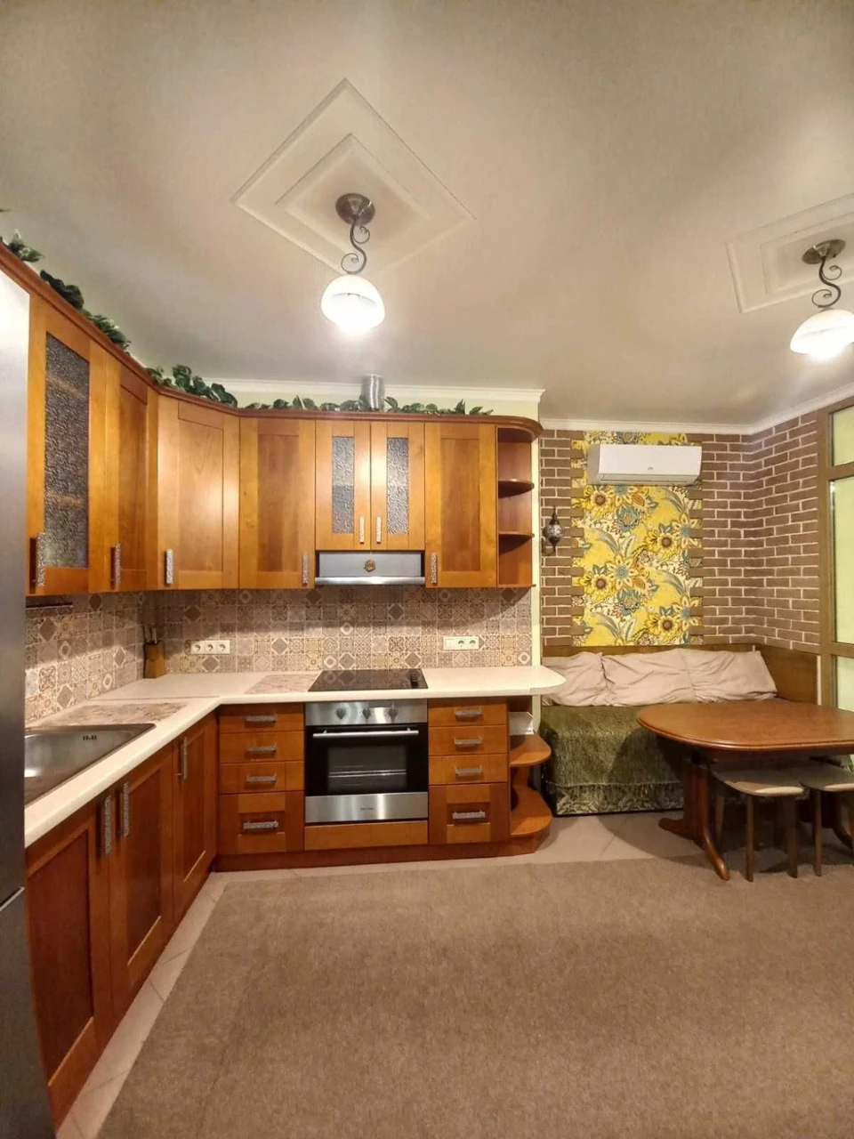 For sale 1-room apartment in residence "Parkovy Ozero". Metro Darnytsia