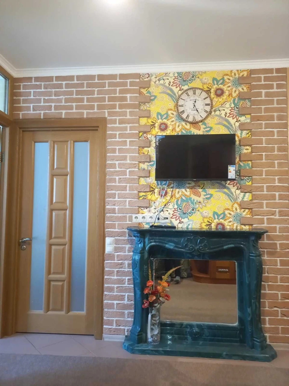 For sale 1-room apartment in residence "Parkovy Ozero". Metro Darnytsia