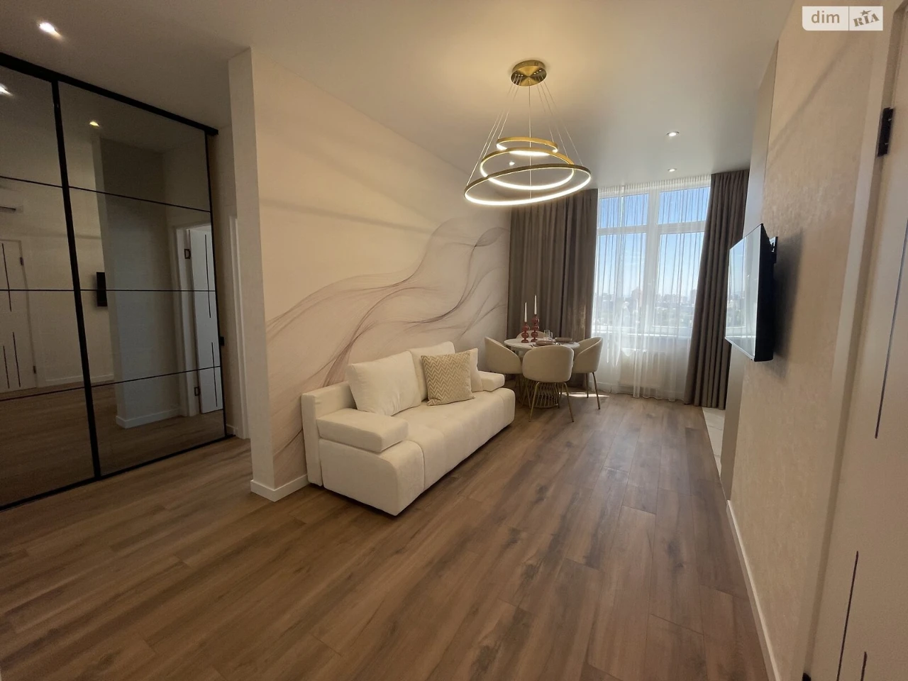 Long-Term Rental Apartment Near Mlyn