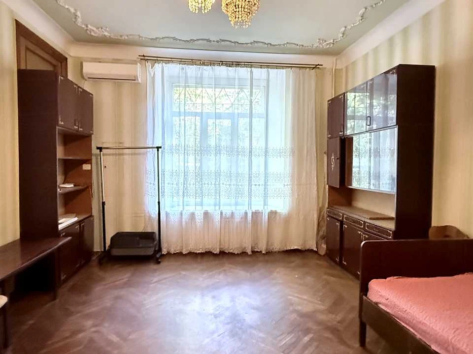 Квартира. Одеса, Софіївська вул.