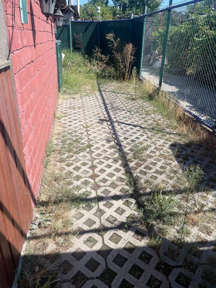 For Sale: Part of a House in Cheremshyi with Renovation and a Private Yard
