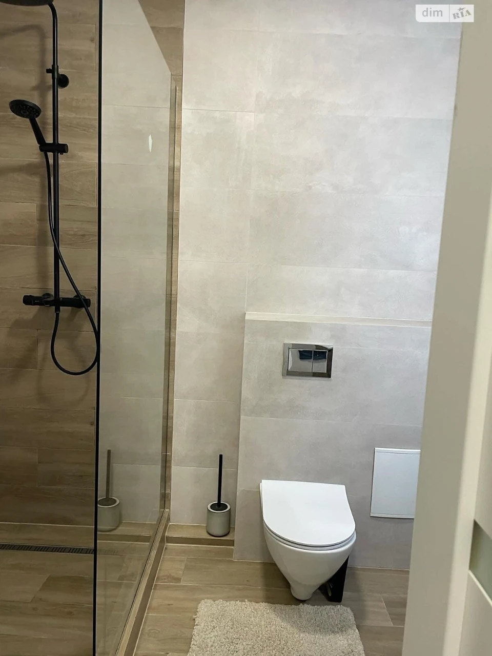 Long-Term Rental Apartment, Slav'yanka