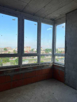Продається 2 кім квартира в центральній частині міста .
