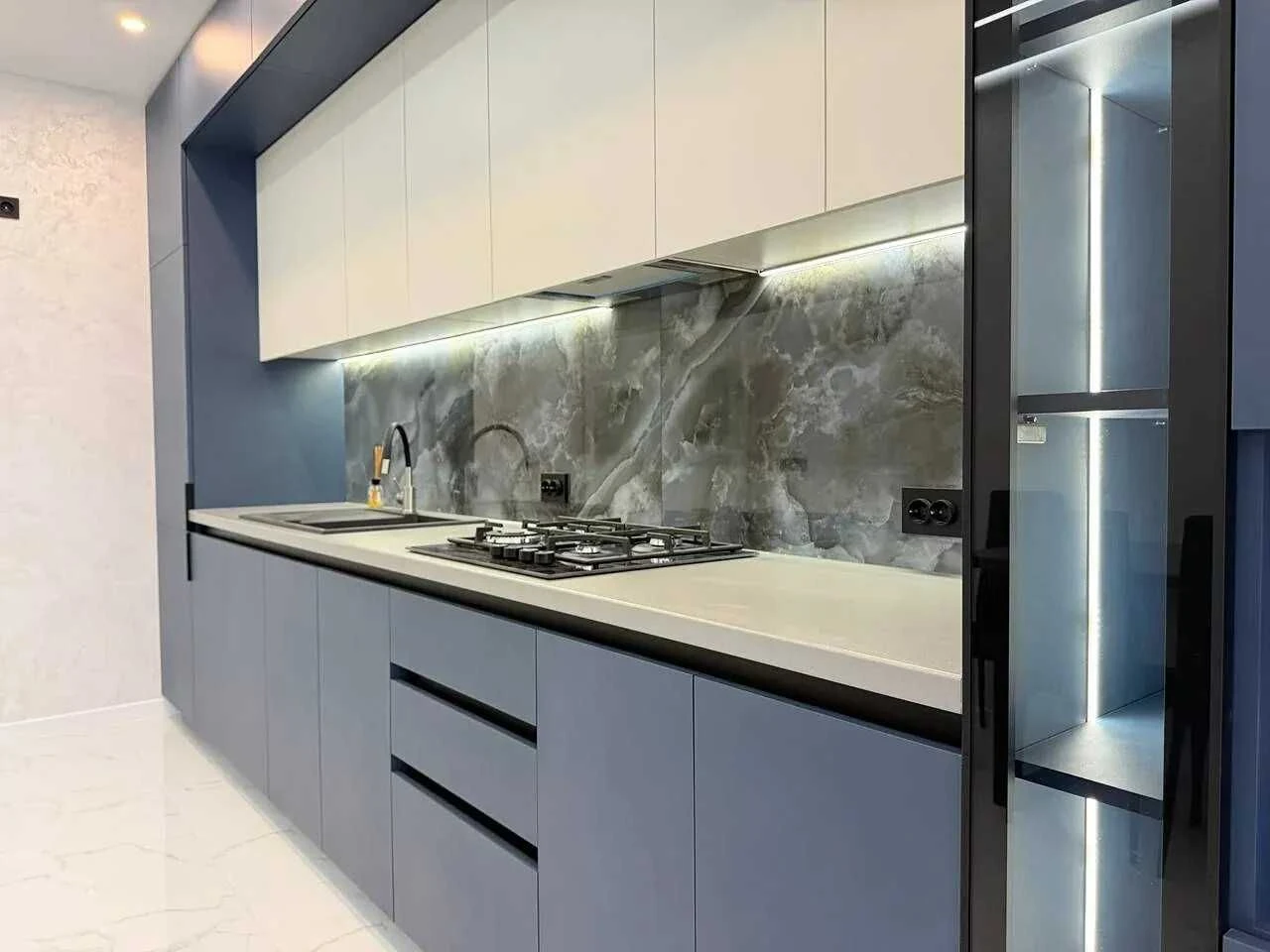 Great Price! Large 2-room apartment in the city center, furnished and with appliances