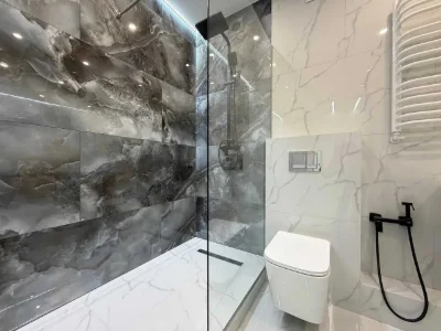 Great Price! Large 2-room apartment in the city center, furnished and with appliances