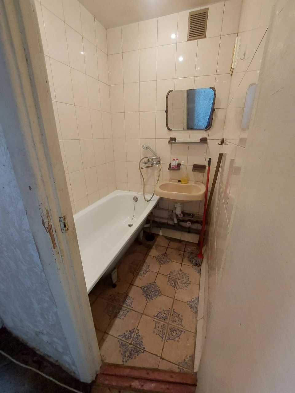 For Sale: 3-room apartment