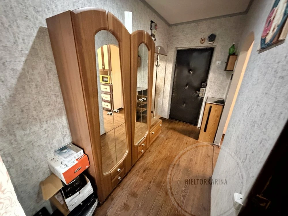 9 Поздовжня/Колос 2к квартира в продажі
