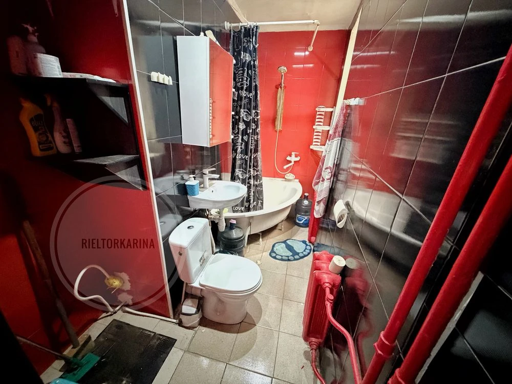 9 Поздовжня/Колос 2к квартира в продажі