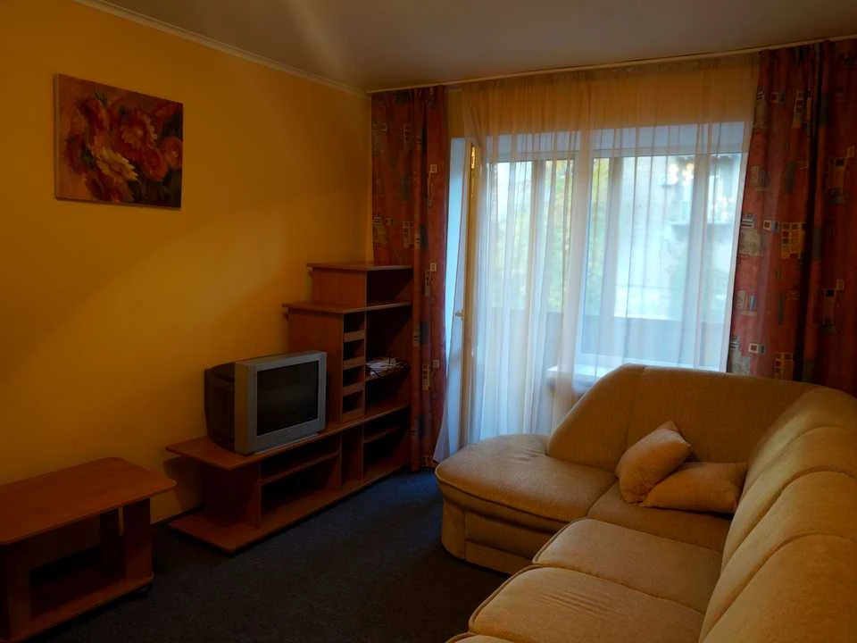 Apartment. Belarus Street, Kyiv.