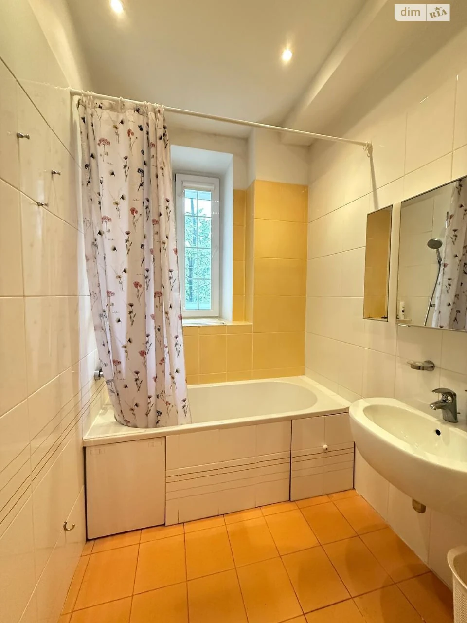 Long-Term Rental Apartment, Shulyavka