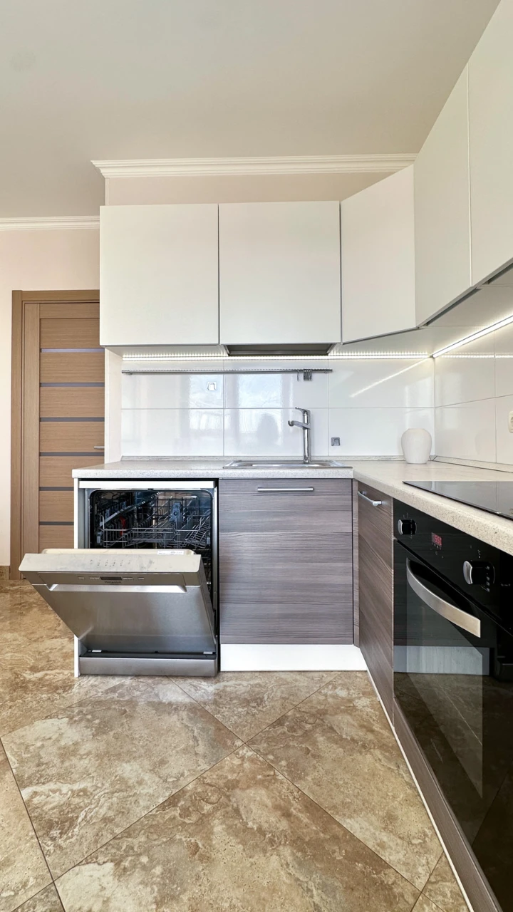 Продажа 1-комнатной квартиры 46 м², Соломенская ул., 20В