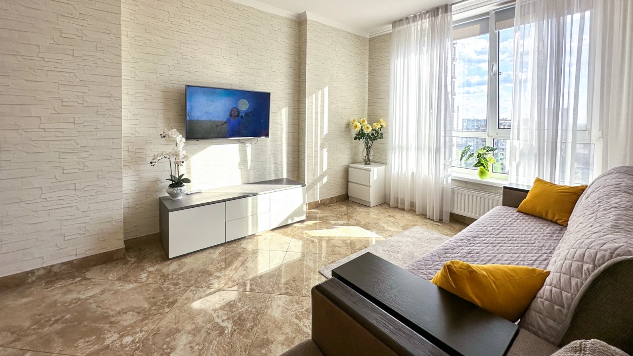Продажа 1-комнатной квартиры 46 м², Соломенская ул., 20В
