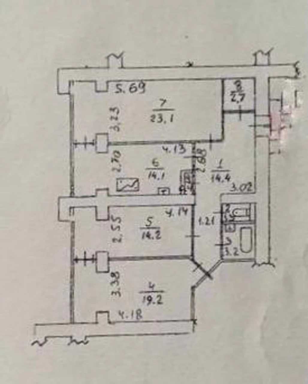Продается 3-комнатная квартира 97 м², улица Драгоманова, 31В