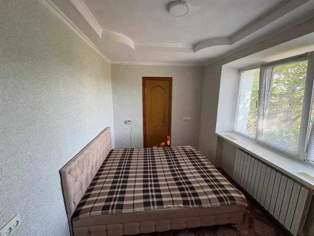 Sale of a 2-room apartment on Ziminikh Pokhodov Street, Meat Combine