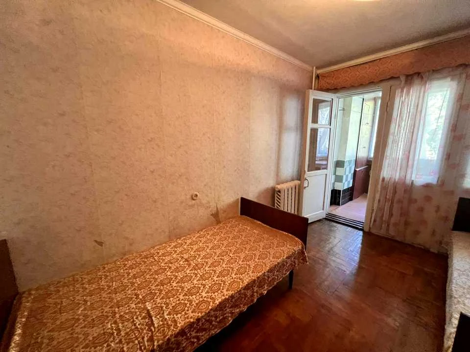 Apartment. Odessa, Nezalezhnosti Street