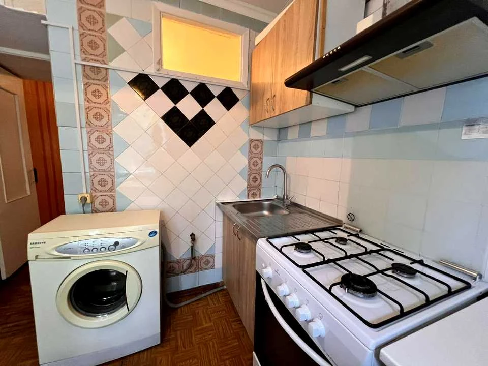 Apartment. Odessa, Nezalezhnosti Street