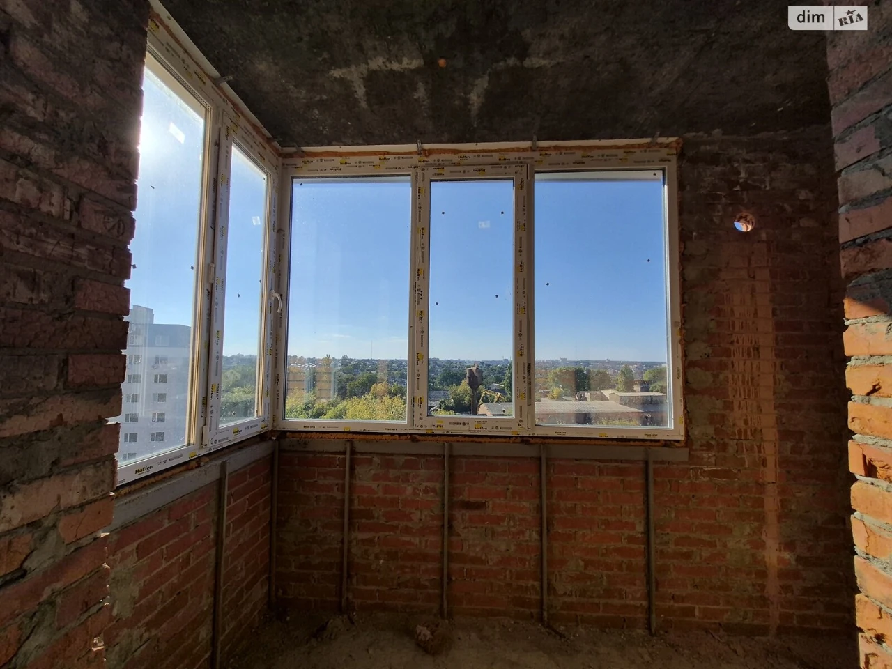 Apartment for Sale: Old Town
