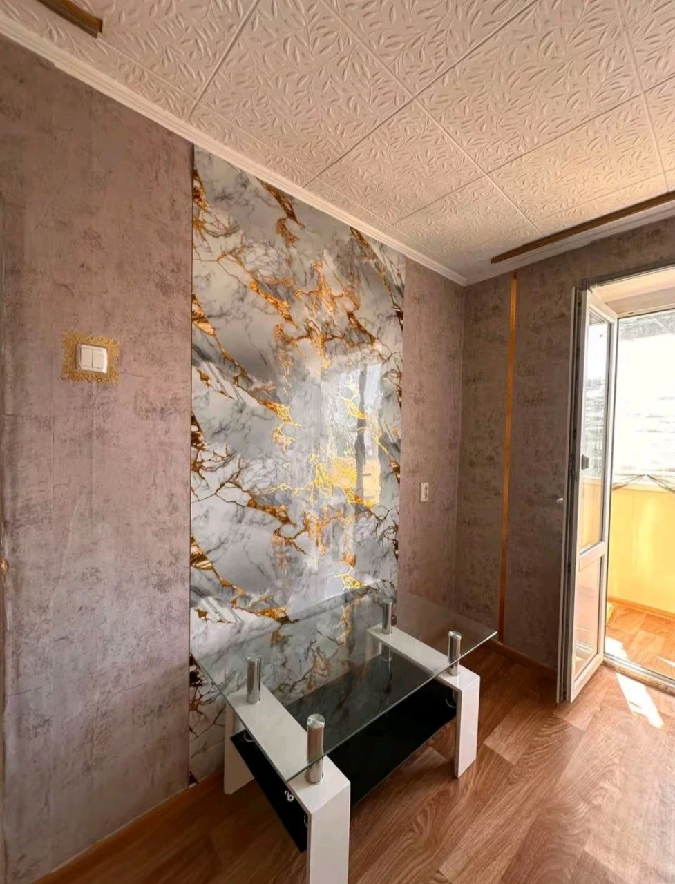 Квартира 1 кімнатна, 5/5, не кутова,  вул. 6 Слобідська 45,