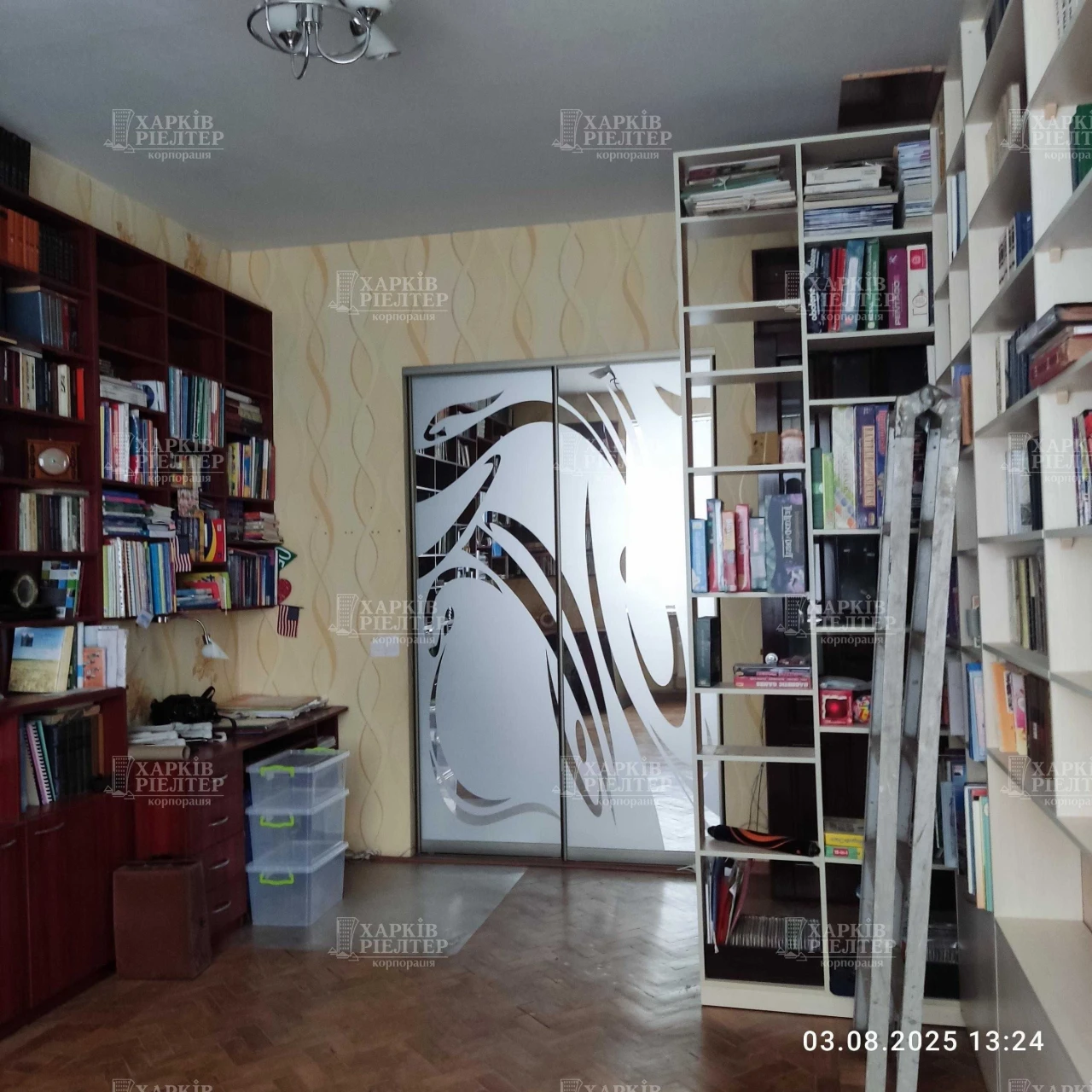 LN D2 Продаж 3-кімнатної квартири в центрі