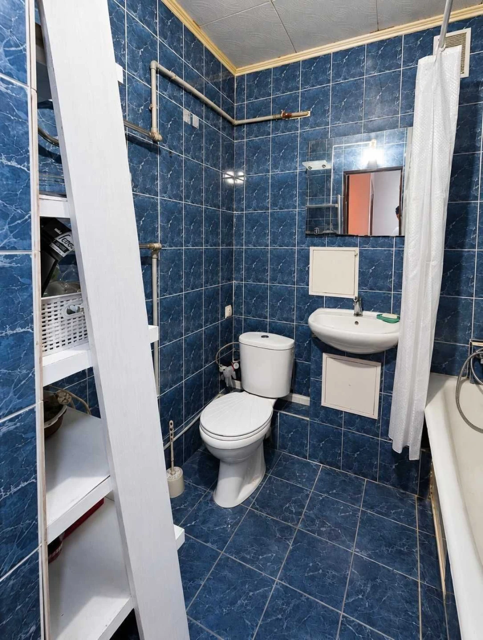 Продам 1-кімнатну квартиру біля метро "Дворец Спорта" в Нових Домах