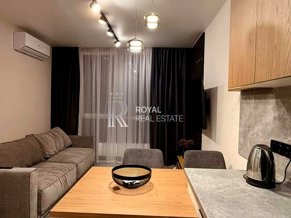 Apartment. Kyiv, Prychalna Street