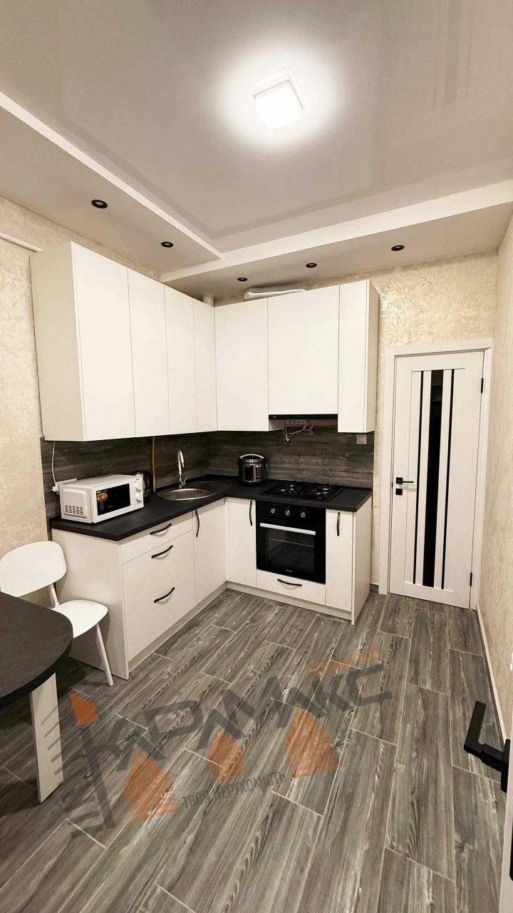 One-bedroom apartment after major renovation on Horodok Street, 149