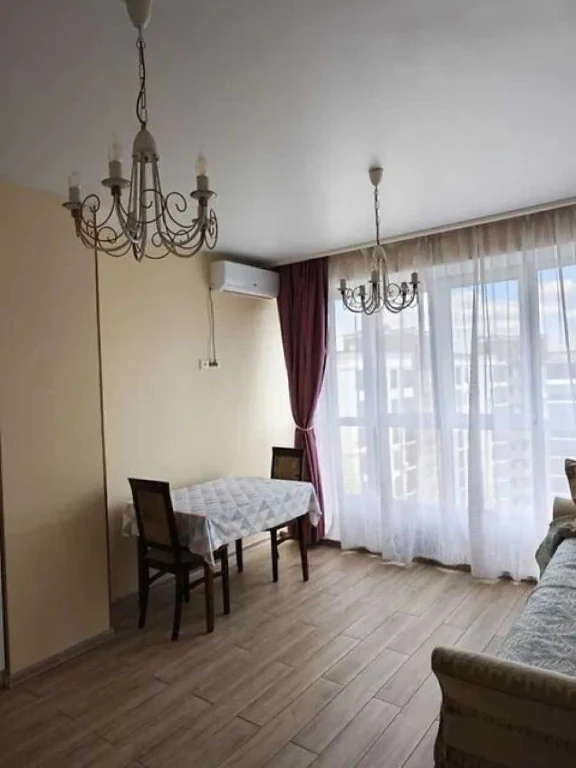 Чудова 1к квартира 44м ремонт Лісова Казка Радистів 34 Биків