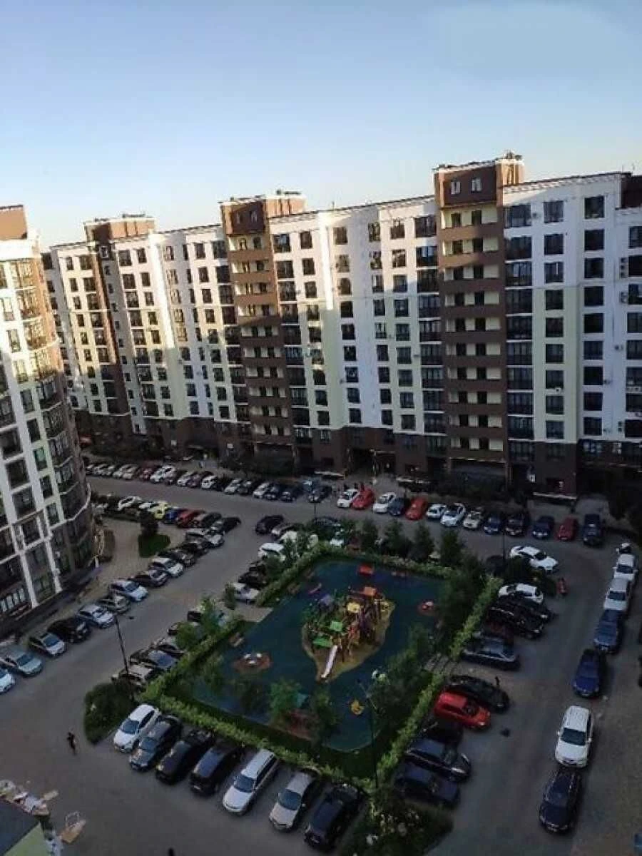 Чудова 1к квартира 44м ремонт Лісова Казка Радистів 34 Биків