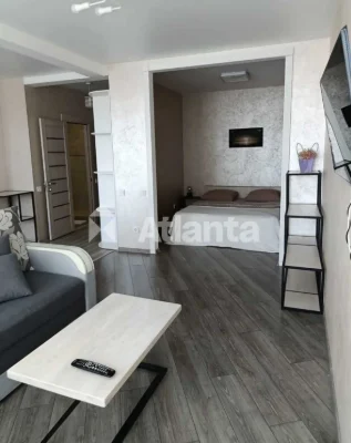 1-комнатная квартира 42 м² с ремонтом на улице Сахарова. Капитальный ремонт.