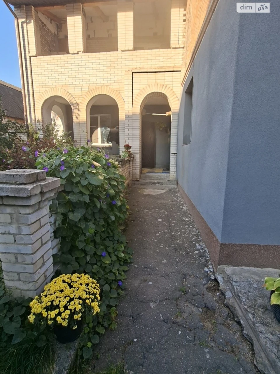 Sale of a House Section in Piatnichany