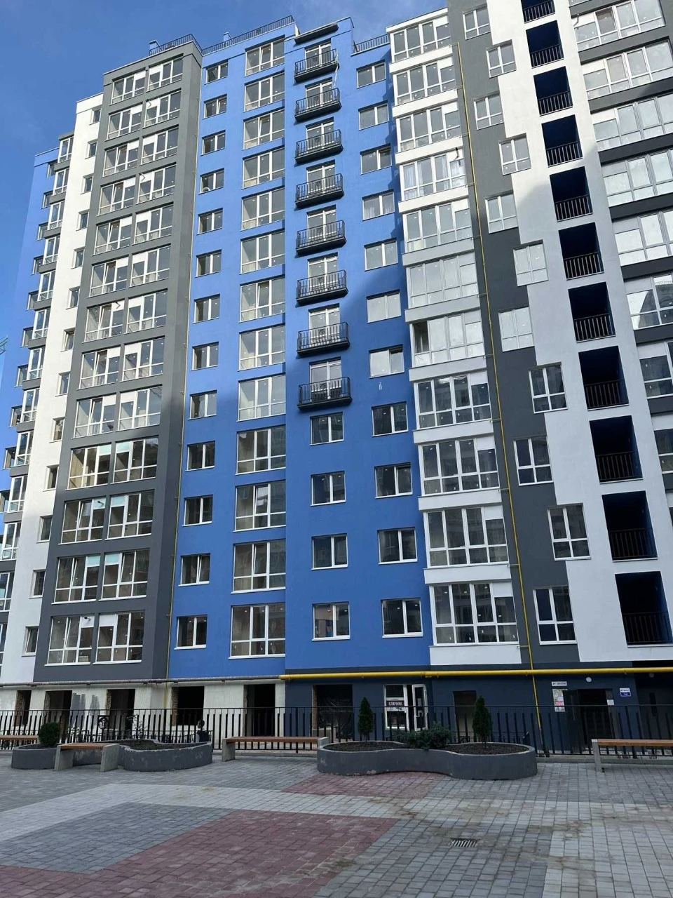 терміновий продаж двокімнатної квартири в ЖК Княгинин
