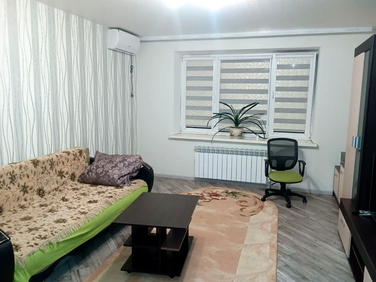 Оренда квартири 1-кімн. 45 м² 2/9 пов.