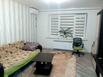 Оренда квартири 1-кімн. 45 м² 2/9 пов.