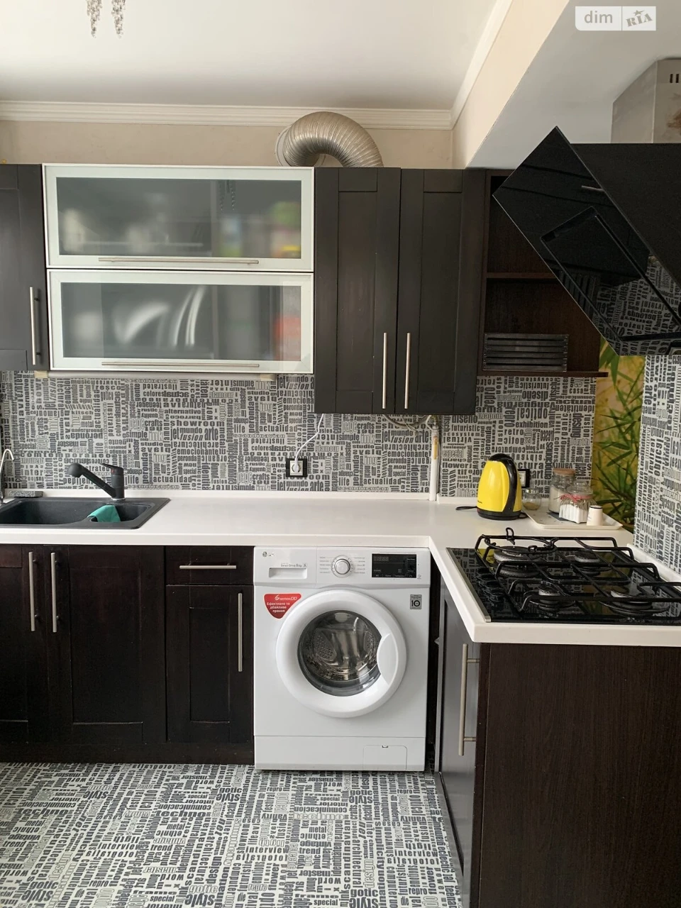 Long-Term Rental Apartment in New World